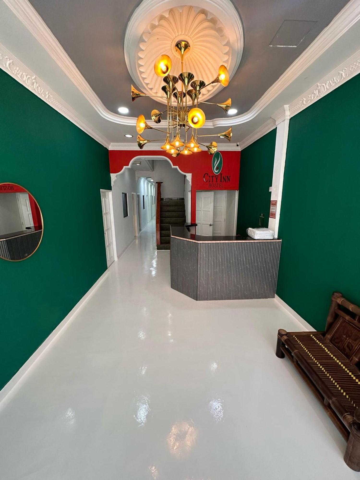 City Hostel Inn